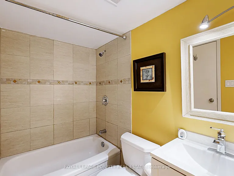 3835 Lake Shore Blvd W #104 — Photo 35