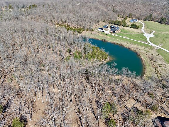 5th image of 104 Spring Lake Ct