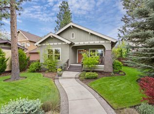 762 NW Mount Washington Dr, Bend, OR 97701