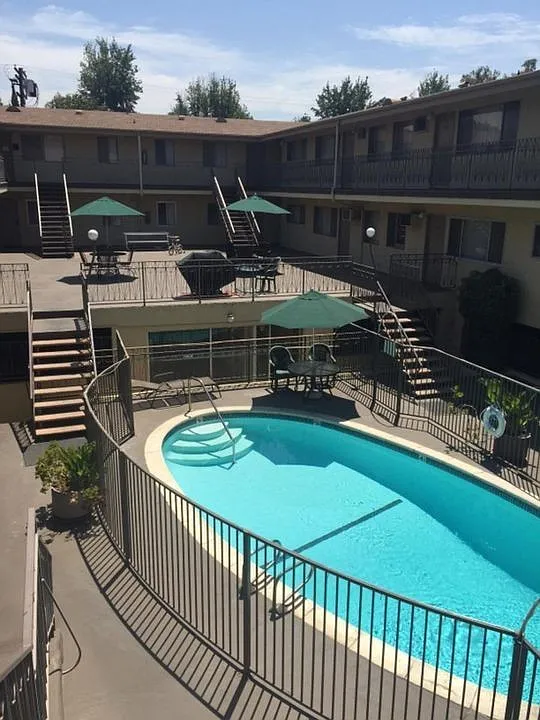 5444 Sepulveda Blvd., — Photo 3