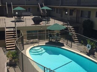 5444 Sepulveda Blvd APT 215, Van Nuys, CA 91411