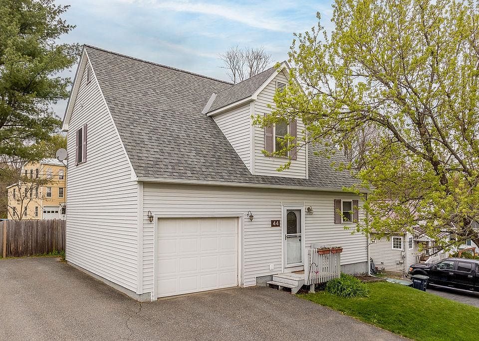 1st image of 44 Acorn Street