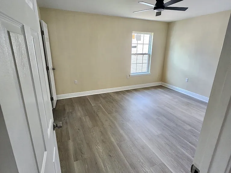 3209 Idaho Ave — Photo 9