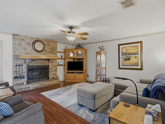 4th image of 2275 Pinon Dr