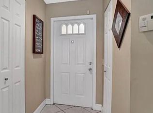 605 NW 108th Ter, Pembroke Pines, FL 33026