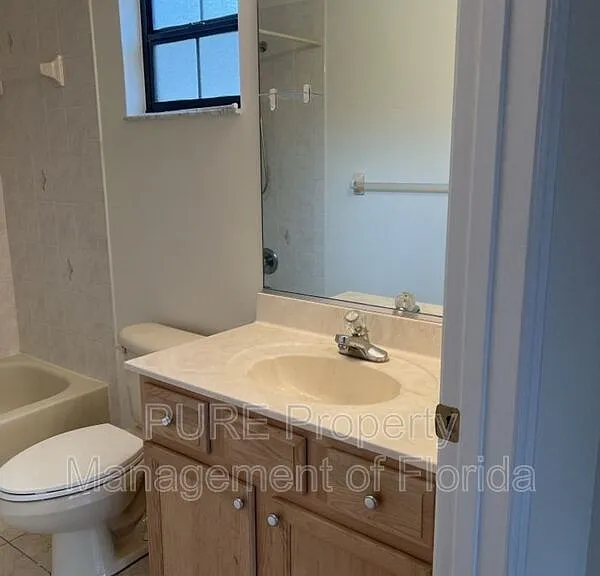 3936 NE 21st Ln — Photo 15