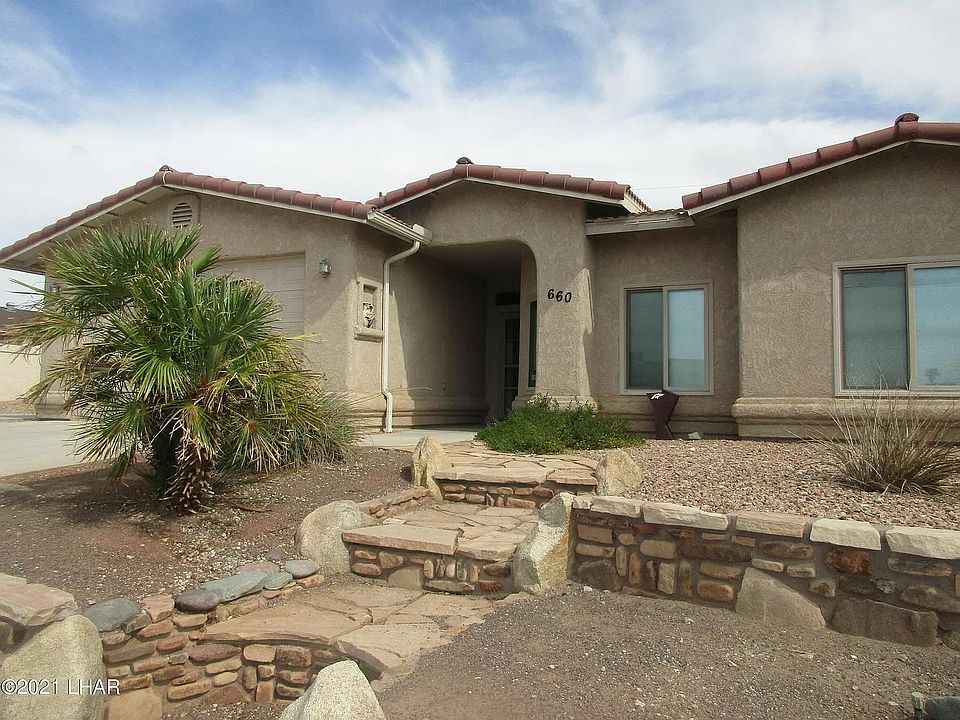 1st image of 660 Acoma Blvd N