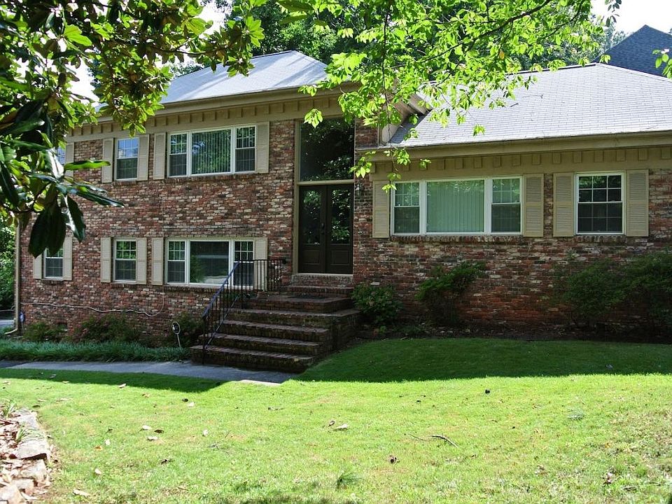 1299 Cumberland Road NE Exterior ; Magnolia Tree, well maint
