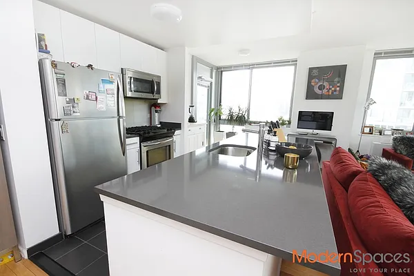 Rented by Modern Spaces | media 3