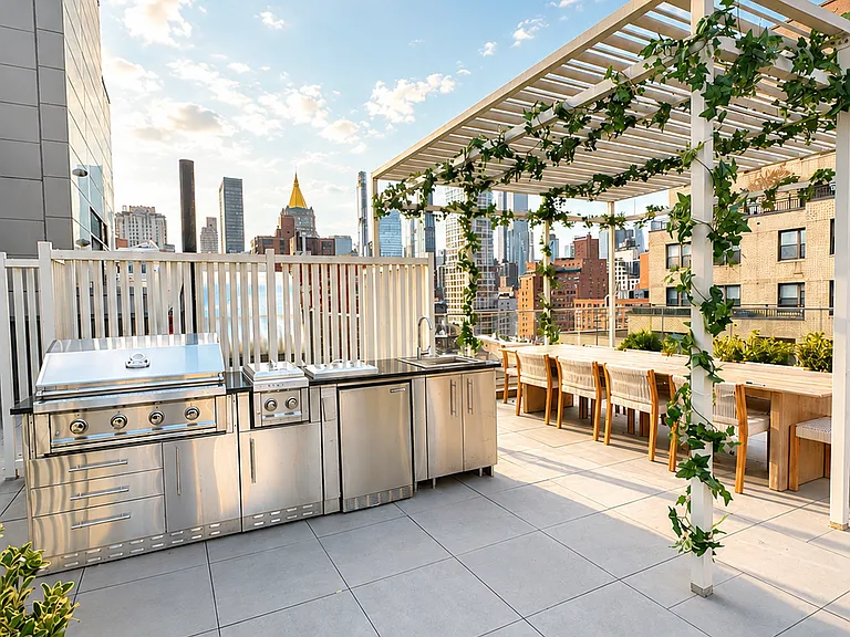 250 25th St #5C — Photo 10