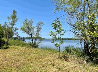 2099 E Tri Lakes Dr, Horseshoe Bend, AR 72512