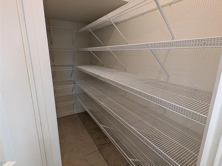 21210 Echo Manor Dr — Photo 15