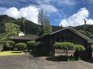 14 Mamalahoa Pl, Honolulu, HI 96817