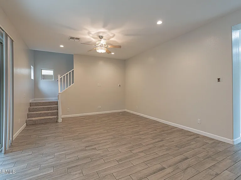 6523 E Bluefield Ave — Photo 11