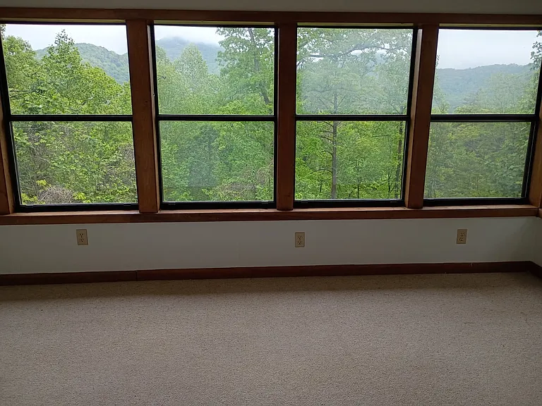 24 Dogwood Ln — Photo 14