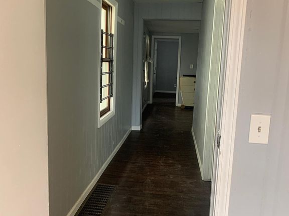 5th image of 1568 E 45th St