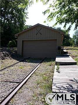 3rd image of 103 Lake Forest Point