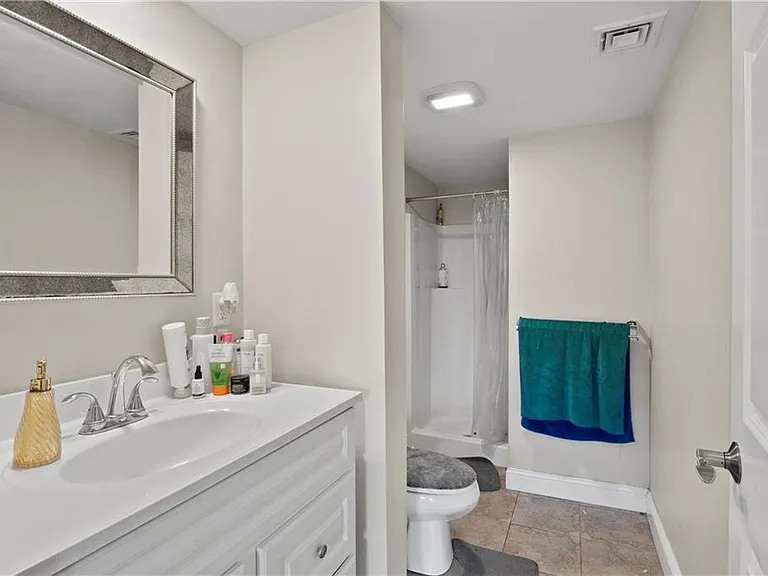 171 Prospect St #3 — Photo 16
