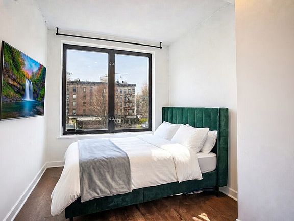 5th image of 175 E Houston St #3A