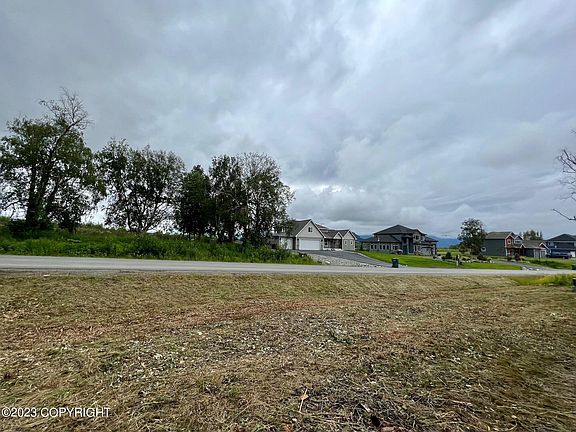 5th image of 1660 N River Rock Cir