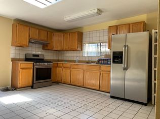 830 E 18th St #B, Oakland, CA 94606