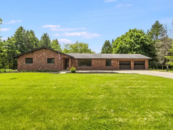 197 Woodland Dr, Plano, IL 60545