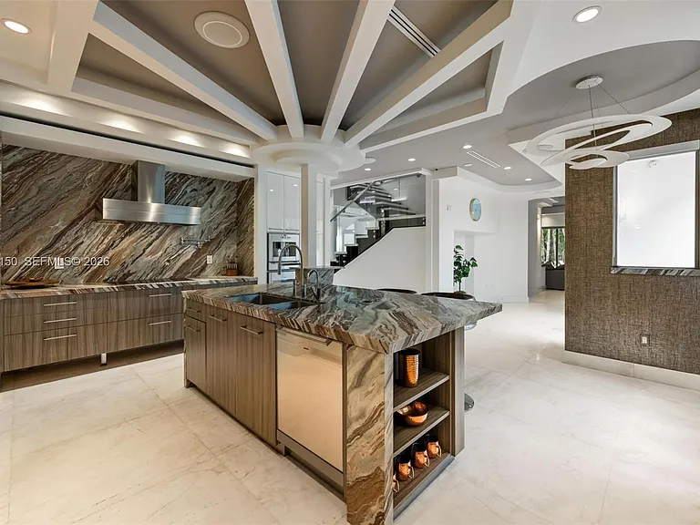 3917 S Le Jeune Rd — Photo 33