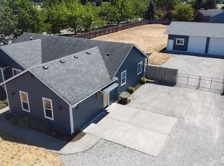 8603 194th Ave SW, Rochester, WA 98579