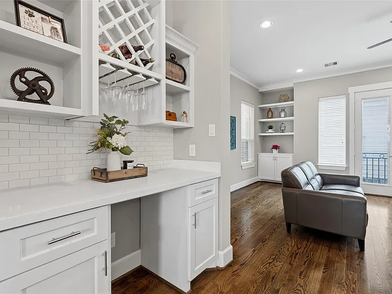 2604 Bevis St #D — Photo 15