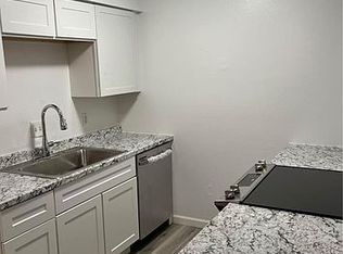 6365 N Barcelona Ln, Tucson, AZ 85704