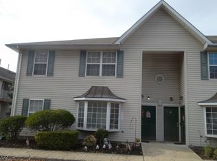2 Chanda Ct, Clifton, NJ 07012