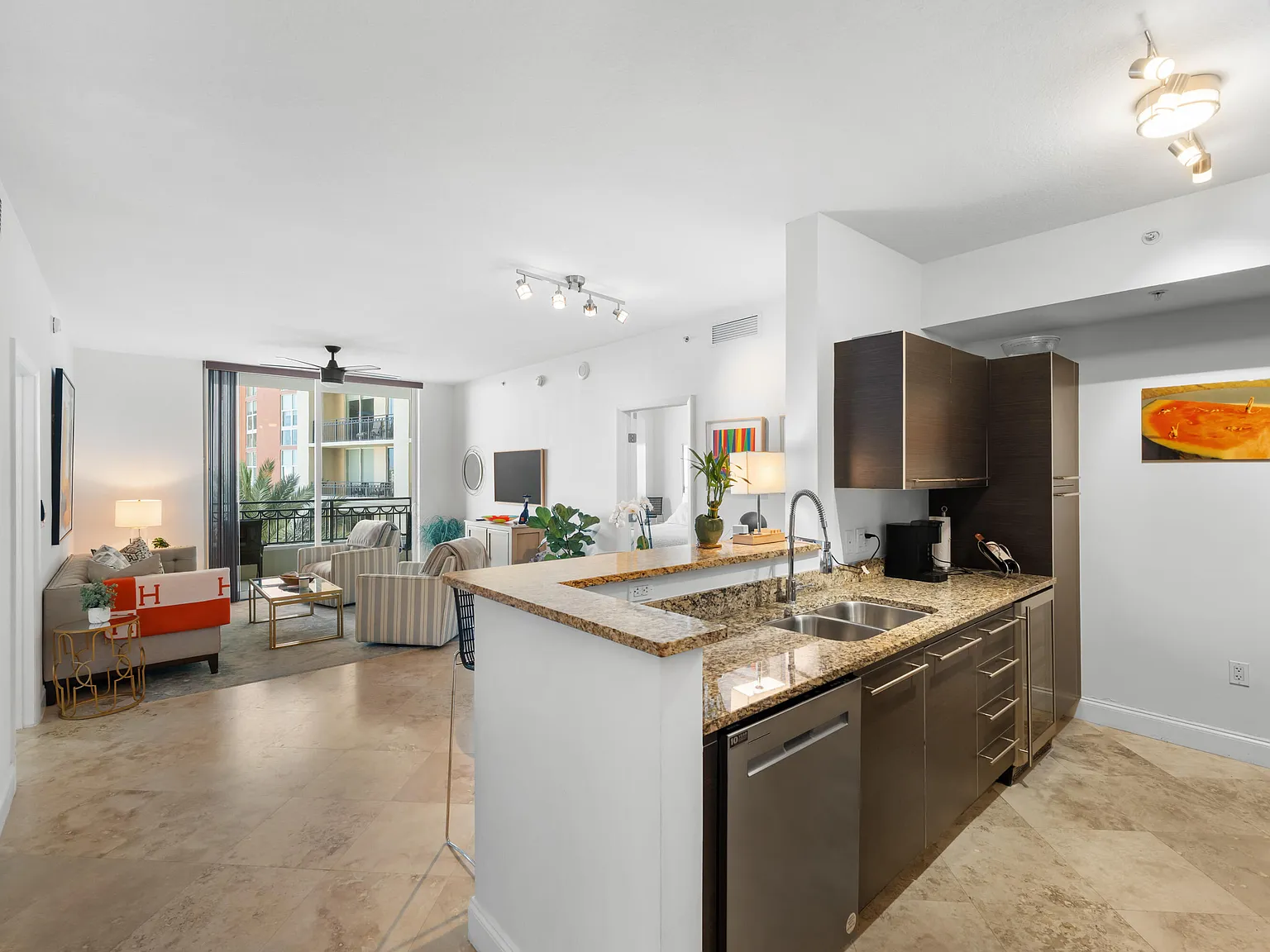 2 bed, 2.0 bath, 1120 sqft, $4,500 — Photo 1