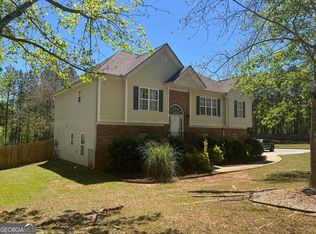 5819 Rutland Ln, Powder Springs, GA 30127