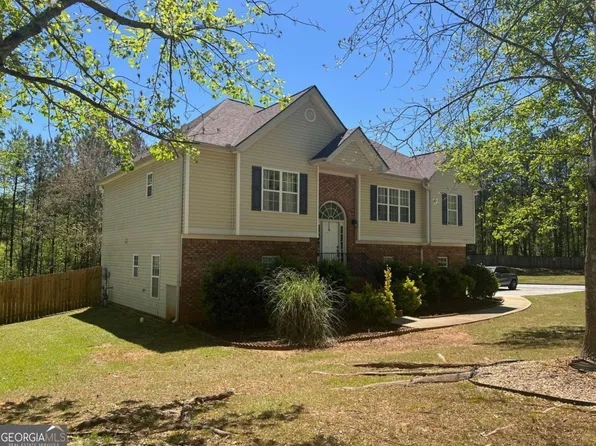 5819 Rutland Ln, Powder Springs, GA 30127