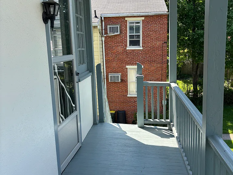 535 W Orange St #2 — Photo 18