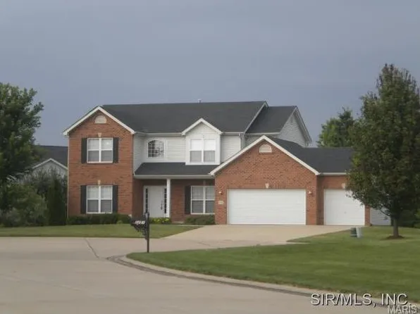 1268 Abbington Ct, Shiloh, IL 62221