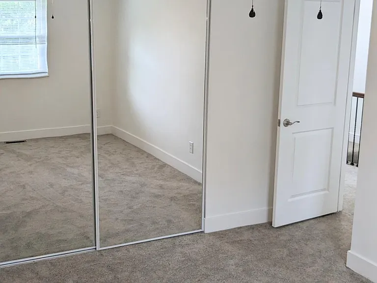 3005 Thames Ln — Photo 13