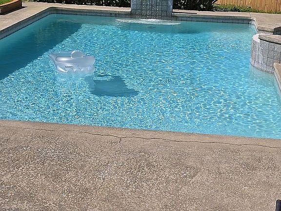 In ground pool 