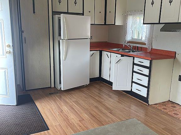 5th image of 69 Carefree Ln