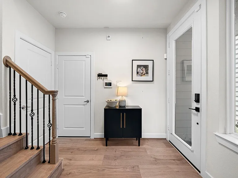 4508 Trevor Park Ln — Photo 7