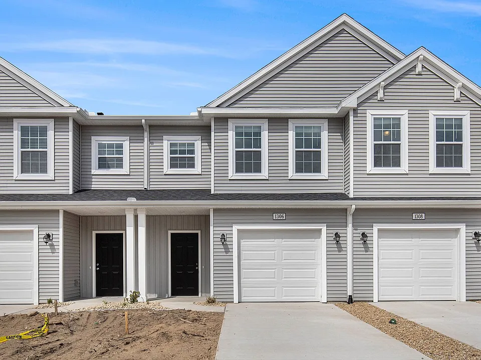 1306 Trailview Ct