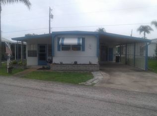 194 Orange Manor Dr, Winter Haven, FL 33884