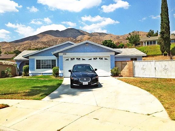 3rd image of 3714 Oleander Dr
