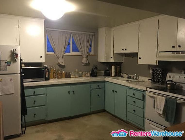 1st image of 1235 E Elgin Ave