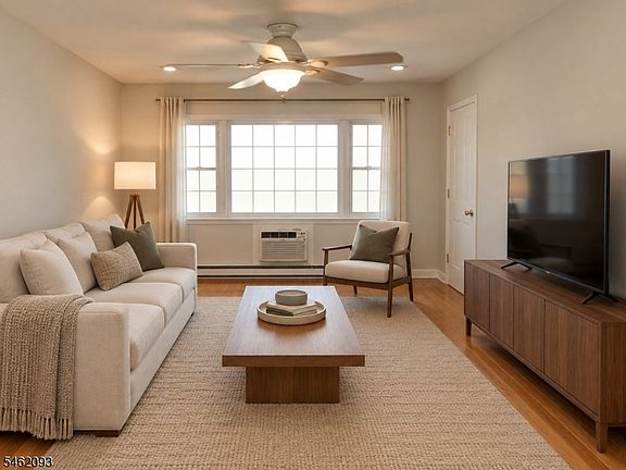5th image of 206 Main St #74B