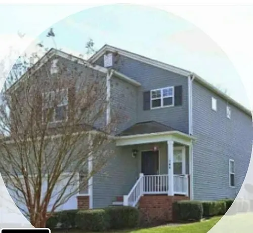 Summerfield Ln E Photo 1