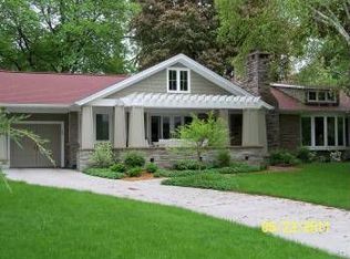 514 Mississippi River Blvd S, Saint Paul, MN 55116