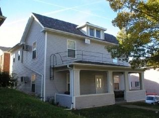 523 E Burlington St APT 2, Iowa City, IA 52240