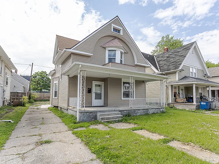 315 Eastern Ave — Photo 35