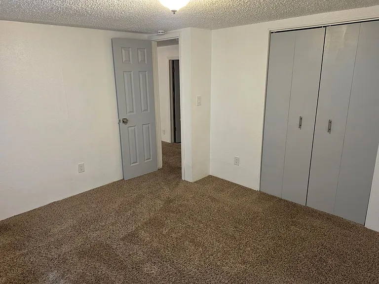 1403 Frontier St — Photo 14